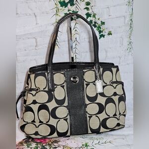 Coach Monogram Leather Shoulder bag